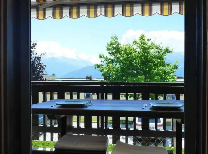 Les Mandarins D * 克莱恩 蒙塔纳